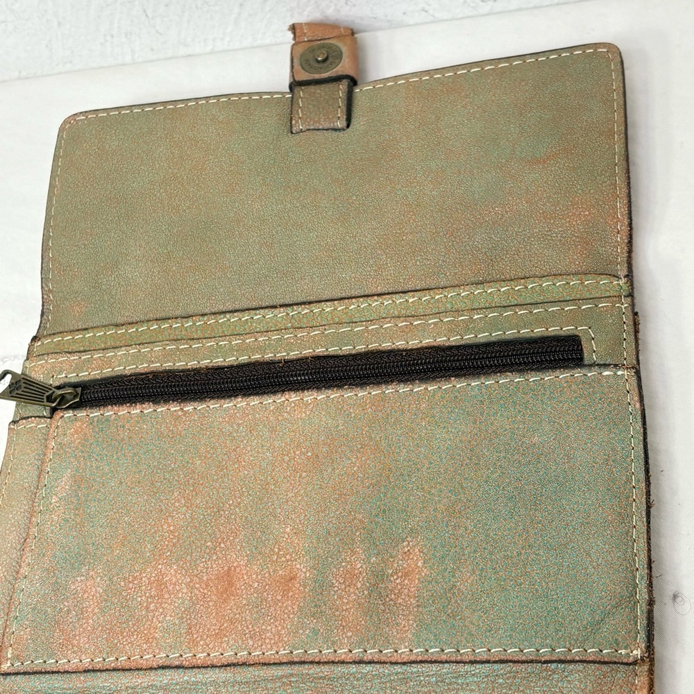 PATRICIA NASH Colli Studded Distressed Wallet - Picture 11 of 11